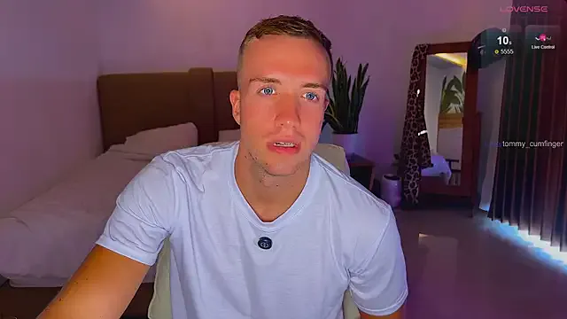tommy_cumfinger Image 3