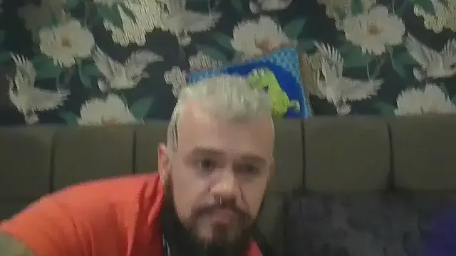 trans_man_and_his_dom streaming now