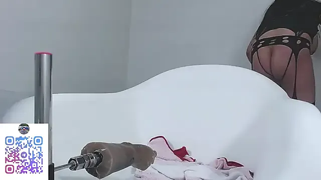 Upskirt_Squirt96 Image 13