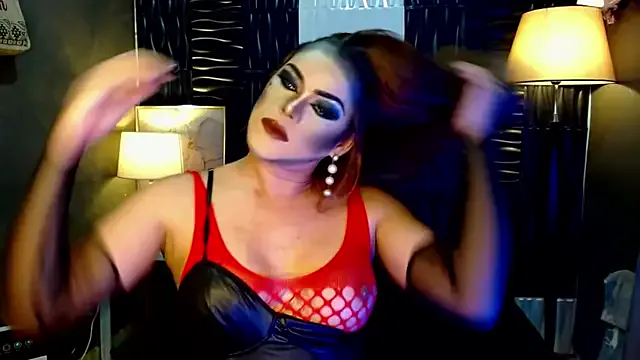 UrtopshemalegoddessAliyah Image 11