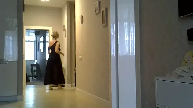 ZarinaSwift Image 7